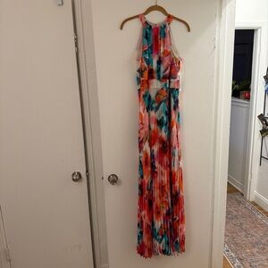 Colorful Sleeveless Maxi Dress